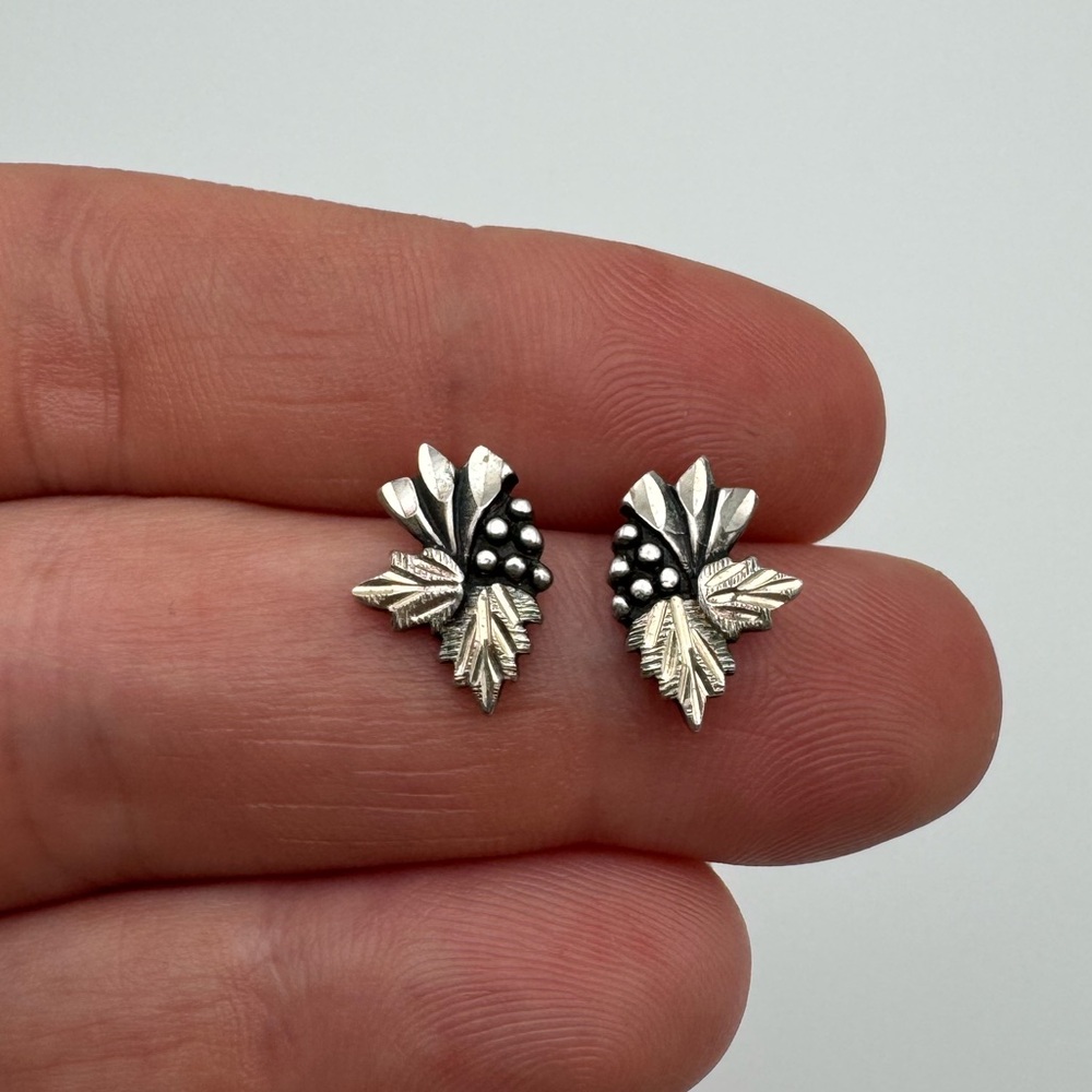 Sterling Silver 925 Leaf Cluster Stud Earrings - image 1